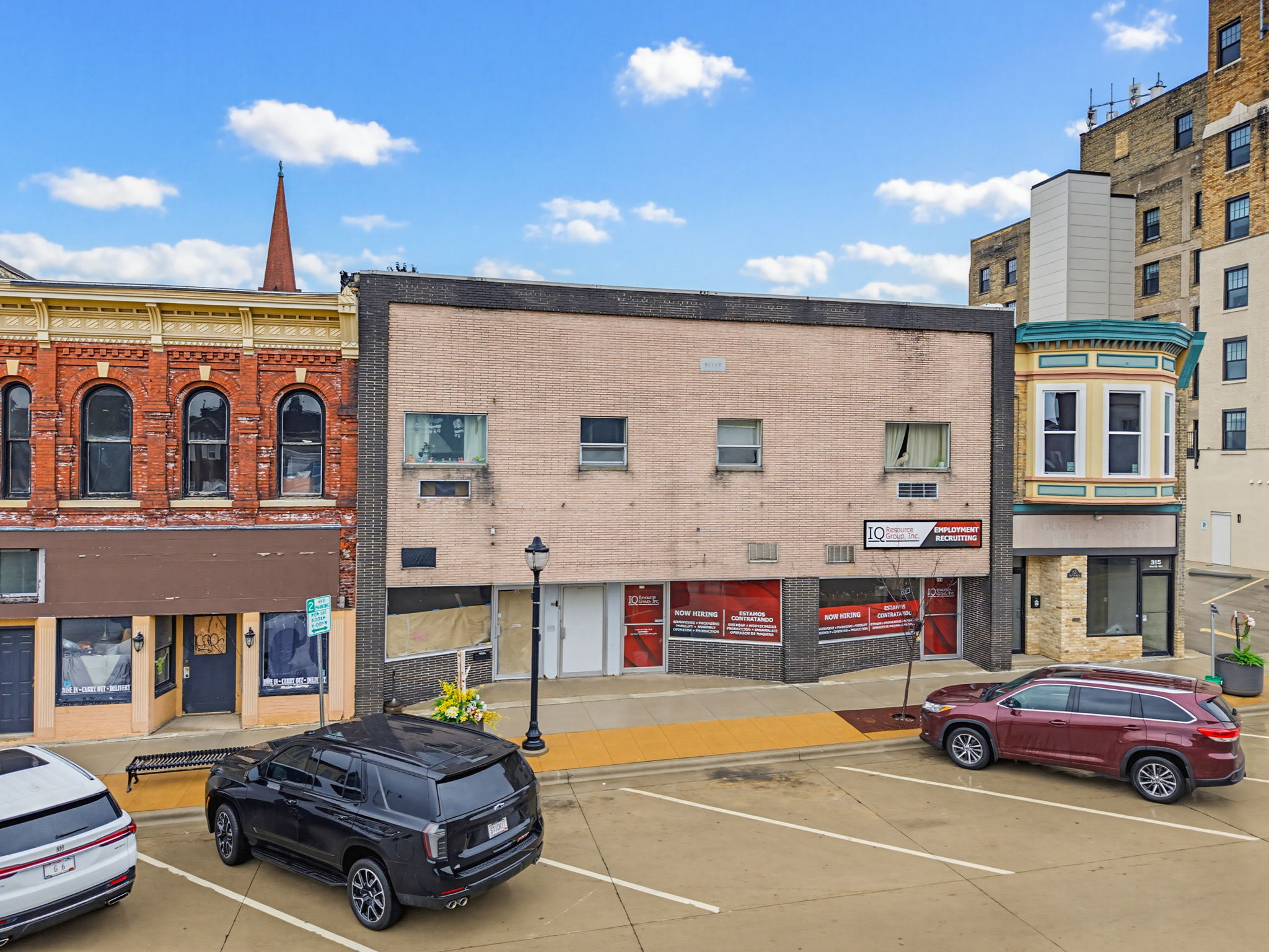 309-313 W Milwaukee St, Janesville